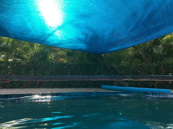 Coco Loco Azul, Costa Rica