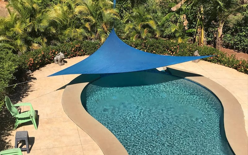 Coco Loco Azul, Costa Rica